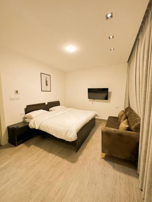 For Rent 31